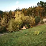 Glamping Gril