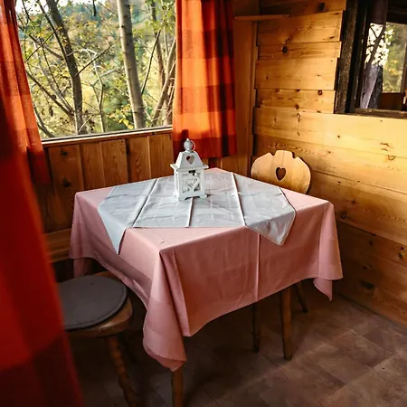 Dom wakacyjny Glamping Gril Ljubno