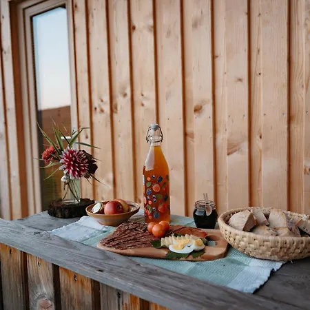 Glamping Gril *